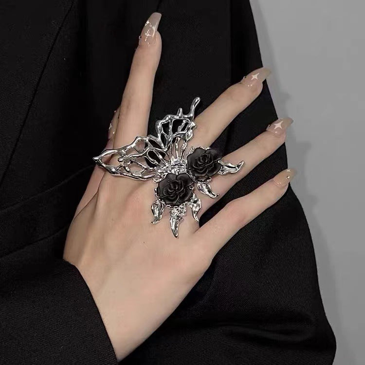 Wholesale Dark exaggerated butterfly ring cold style hip-hop irregular ring
